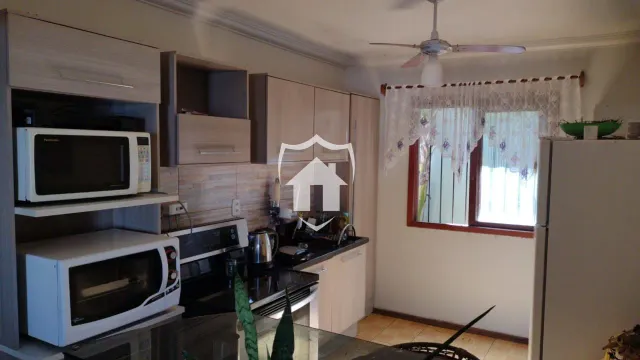Casa com 3 dormitórios, foto 4