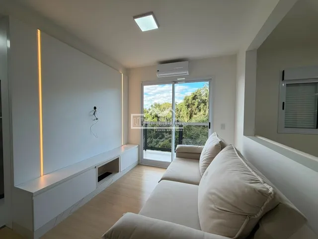 Apartamento com 3 dormitórios, foto 2