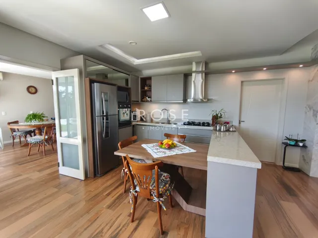 Casa com 4 dormitórios, foto 4