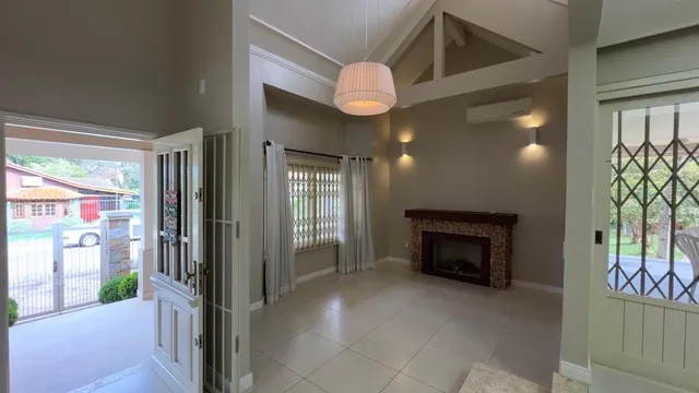 Casa com 3 dormitórios, foto 4