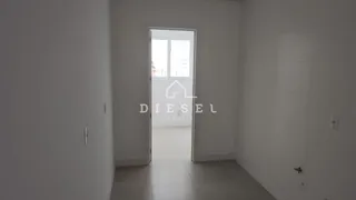 Apartamento com 2 dormitórios, foto 9
