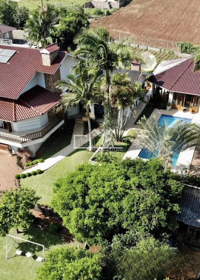 Casa com 4 dormitórios, foto 3