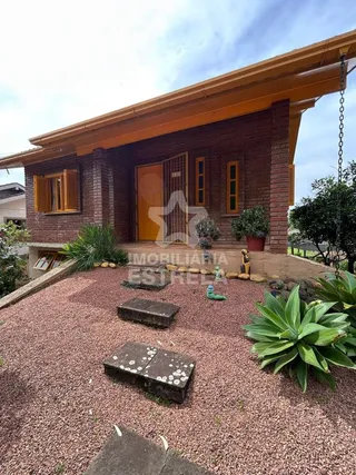 Casa com 3 dormitórios