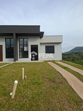 Casa geminada com 2 dormitórios, foto 2