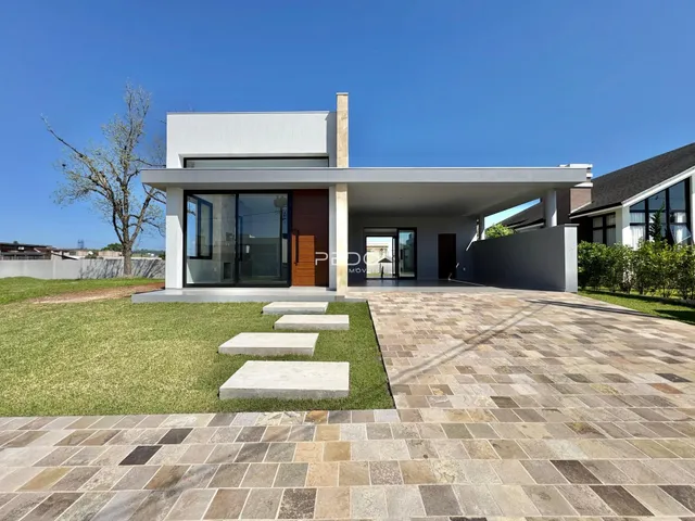Casa com 3 dormitórios
