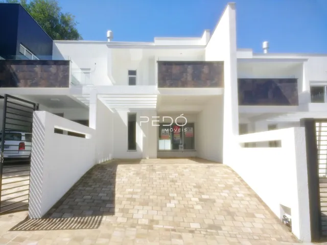Sobrado com 3 dormitórios