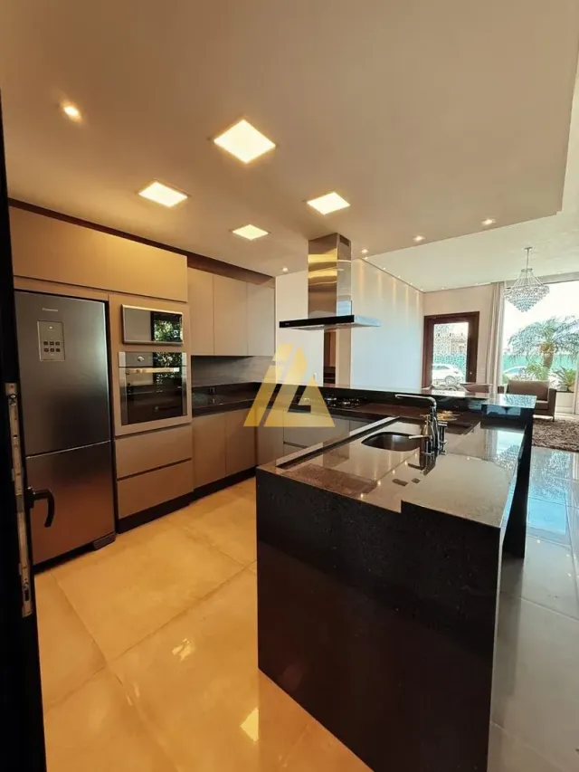 Casa com 2 dormitórios