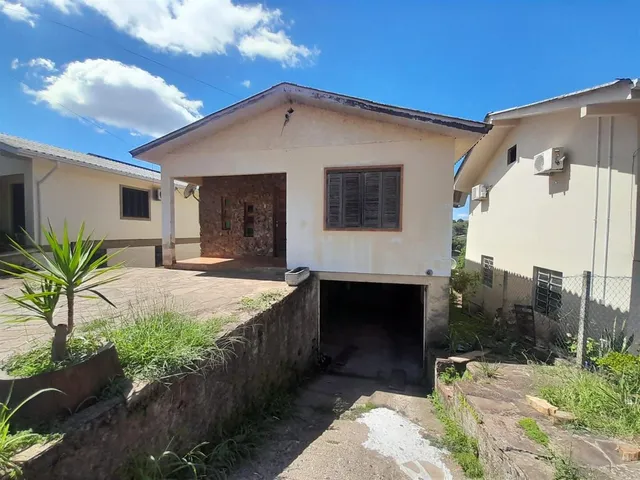 Casa com 2 dormitórios