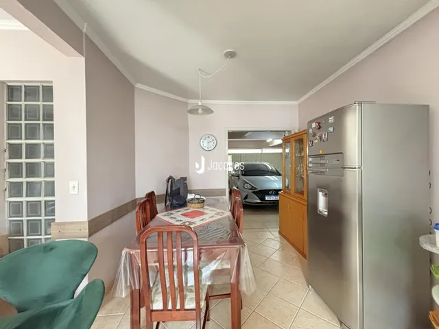 Casa com 4 dormitórios, foto 4
