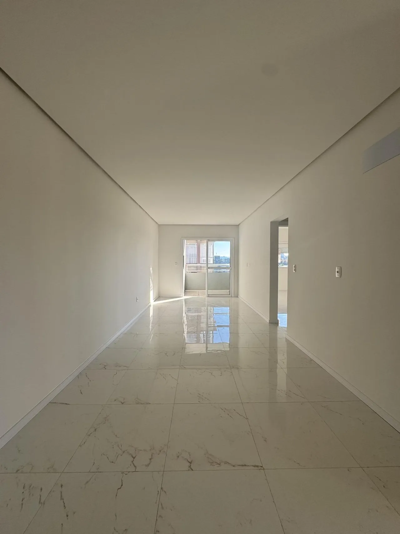 Apartamento com 2 dormitórios, foto 1