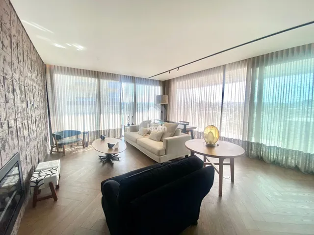 Apartamento com 3 dormitórios, foto 2