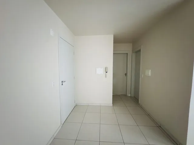 Apartamento com 2 dormitórios, foto 3