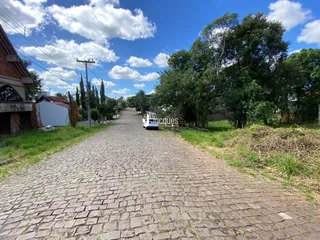 Uma rua pavimentada com paralelepípedos em Lajeado, Brasil.