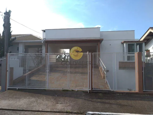 Casa com 3 dormitórios, foto 2