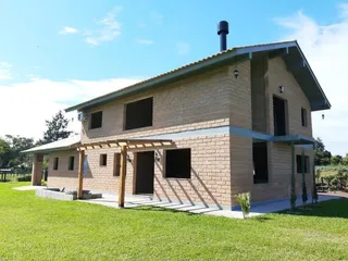 Área rural com 4 dormitórios, foto 2