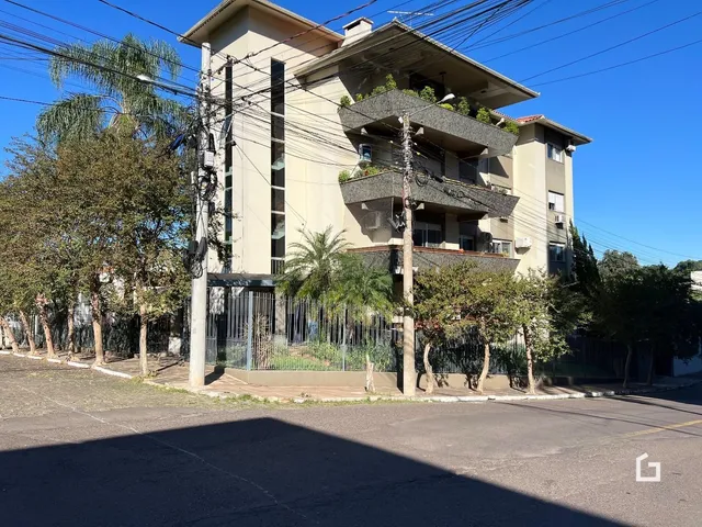 Apartamento com 4 dormitórios
