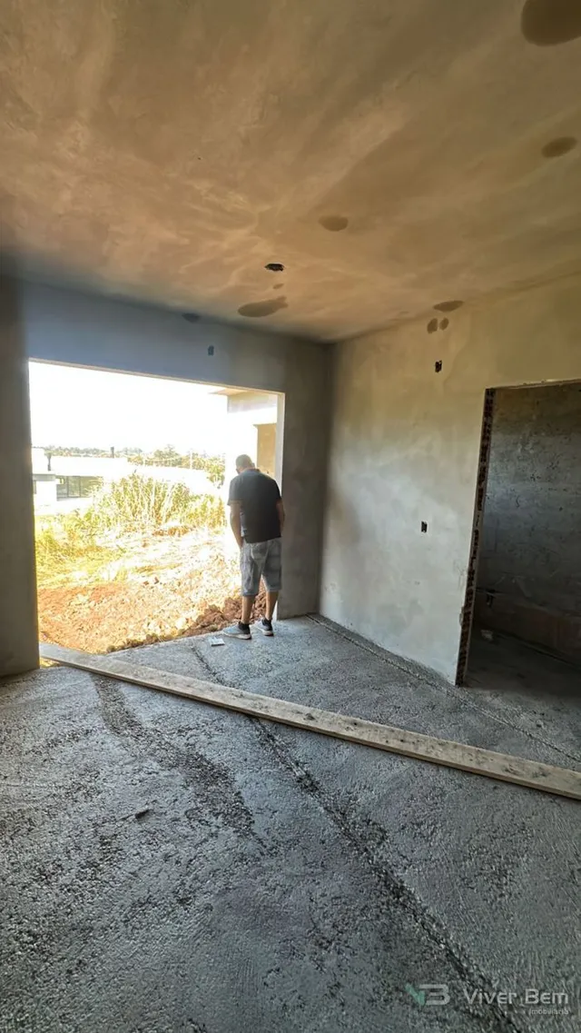 Casa com 1 dormitório