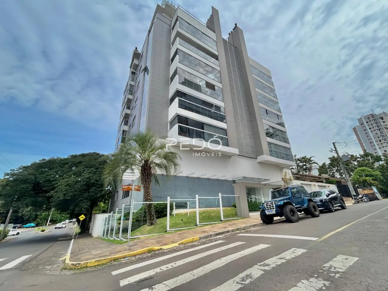 Fachada de um prédio residencial em Lajeado, Brasil.