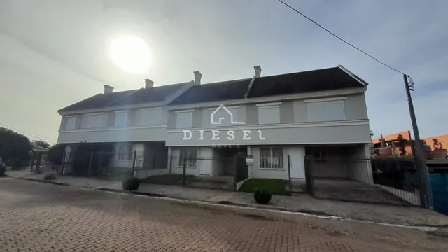 Sobrado com 3 dormitórios