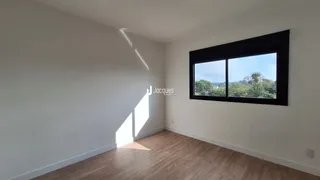 Apartamento com 3 dormitórios, foto 13