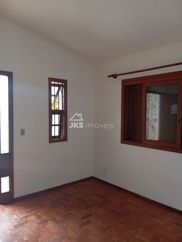 Casa com 4 dormitórios, foto 3