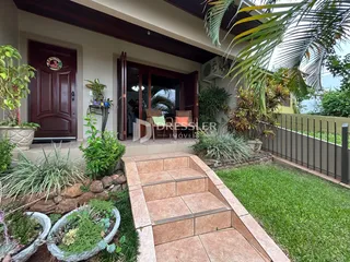 Casa com 3 dormitórios, foto 2