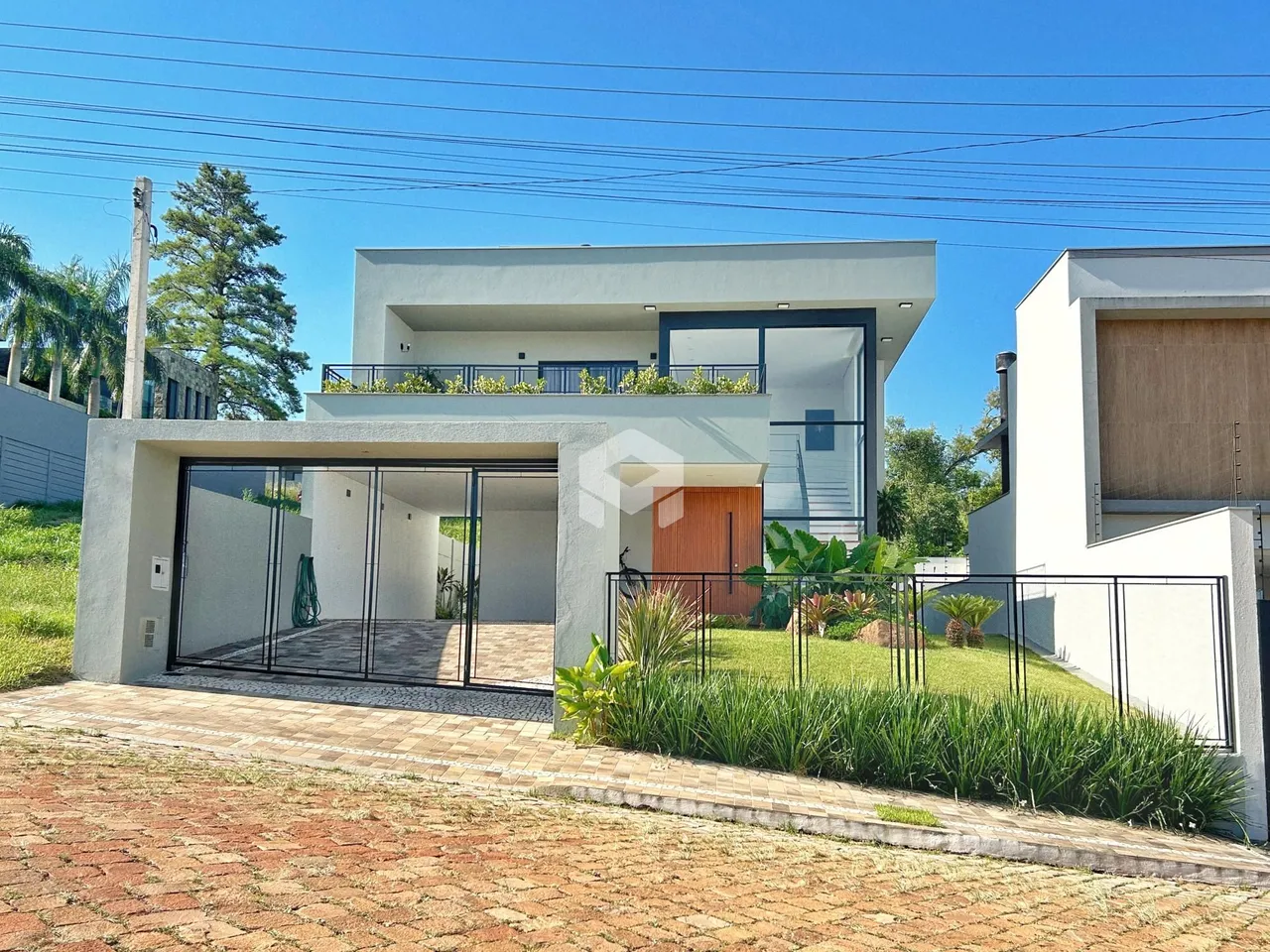 Casa com 3 dormitórios, foto 1