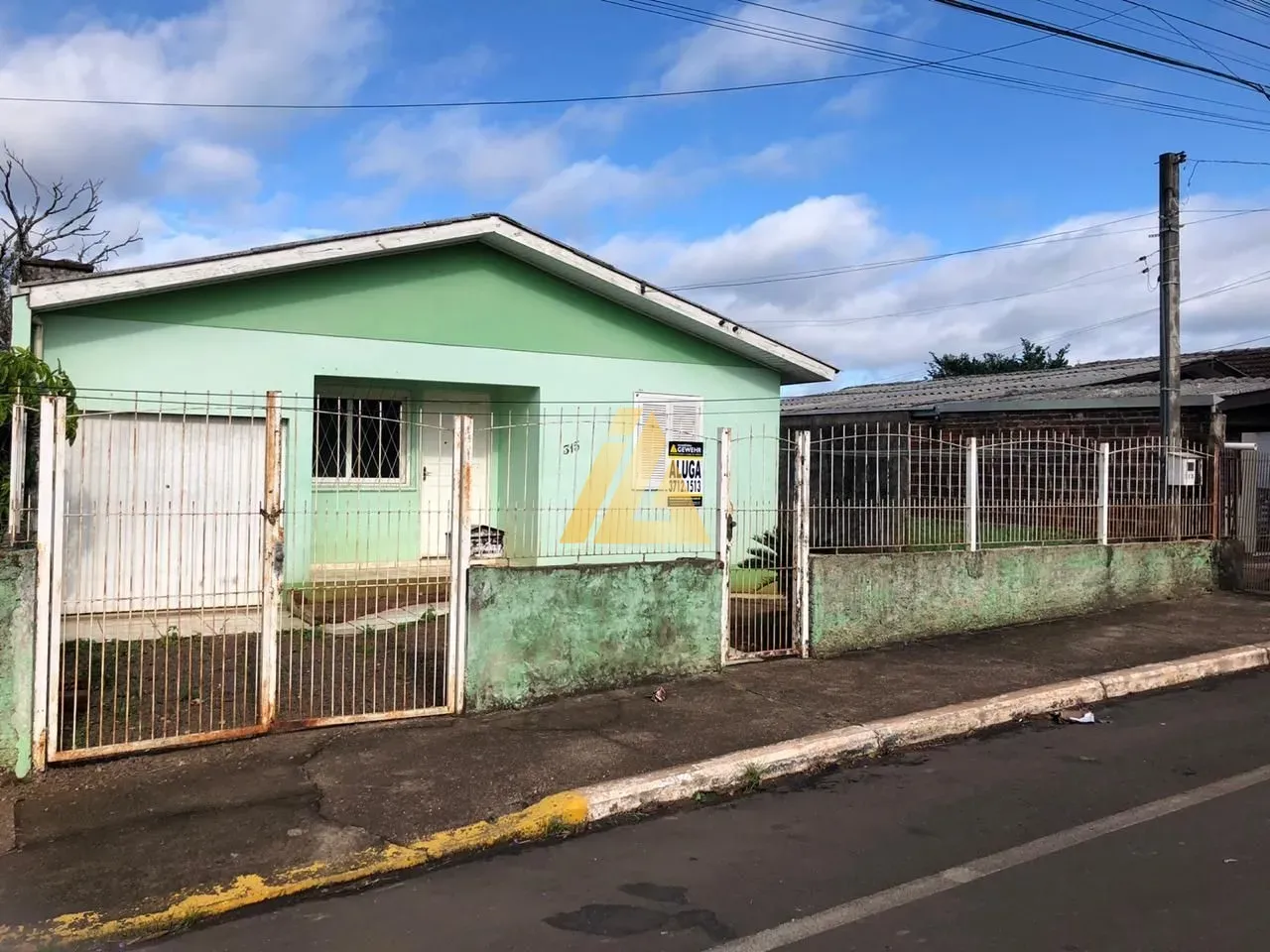Casa com 2 dormitórios, foto 1