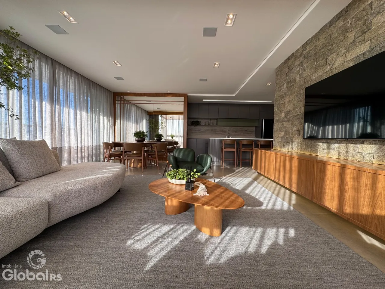 Apartamento com 3 dormitórios, foto 1
