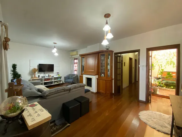 Casa com 4 dormitórios, foto 4