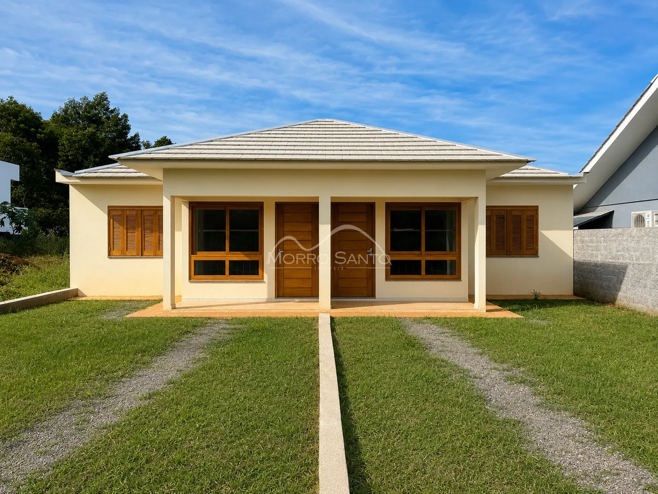 Casa geminada com 2 dormitórios, foto 1