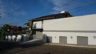 Casa com 4 dormitórios, foto 2