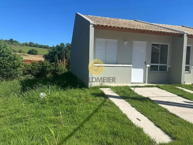 Casa com 2 dormitórios, foto 2