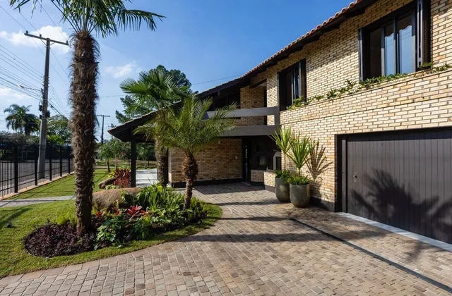 Casa com 4 dormitórios, foto 3