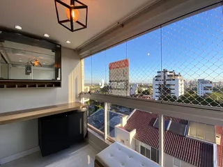 Vista da cidade de Lajeado vista de uma varanda.