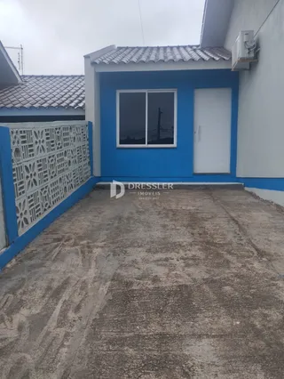 Casa geminada com 2 dormitórios, foto 2