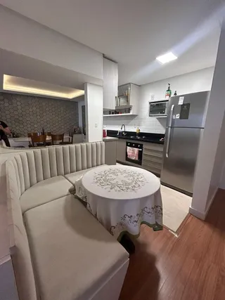 Apartamento com 2 dormitórios, foto 2