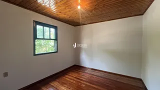 Casa com 4 dormitórios, foto 6