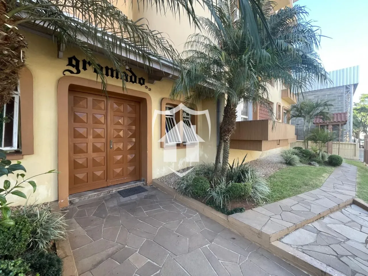 Apartamento com 2 dormitórios, foto 1