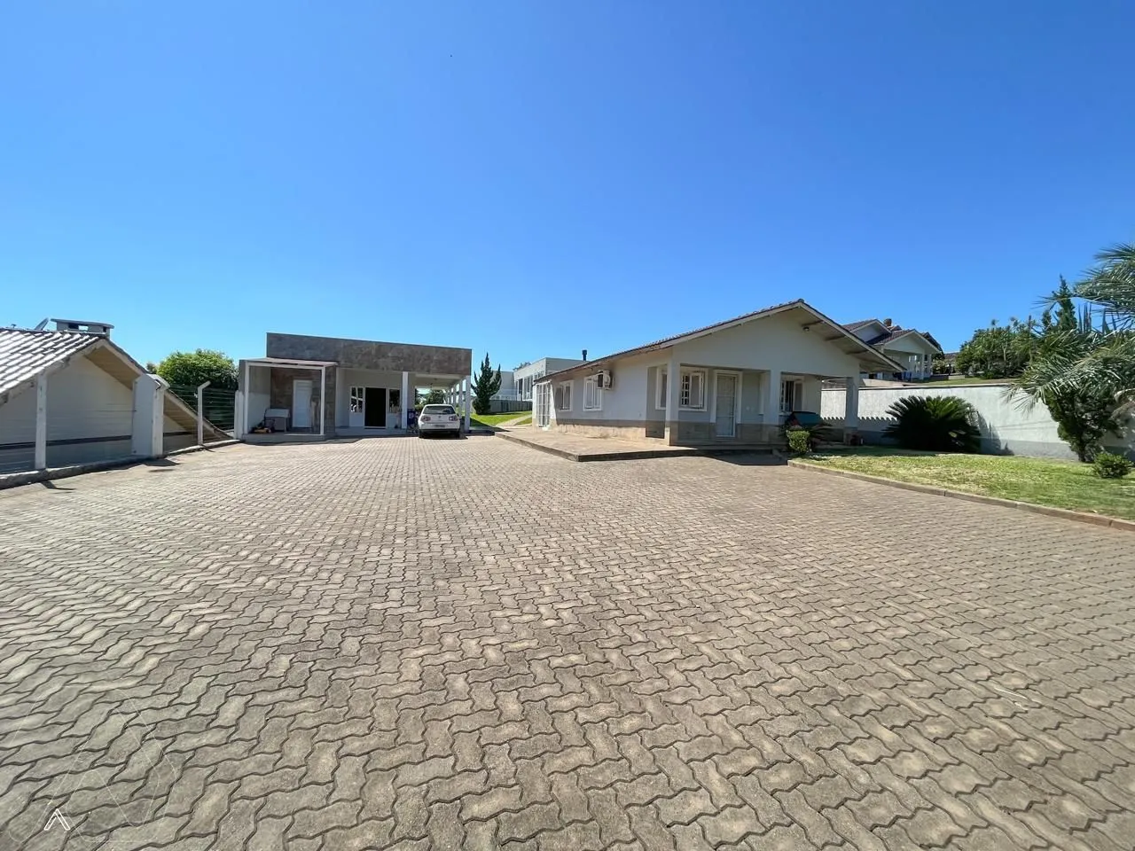 Casa com 1 dormitório, foto 1