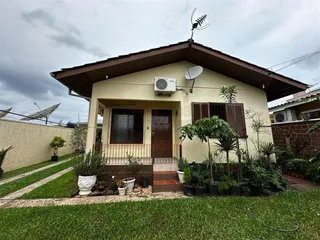 Casa com 2 dormitórios, foto 1