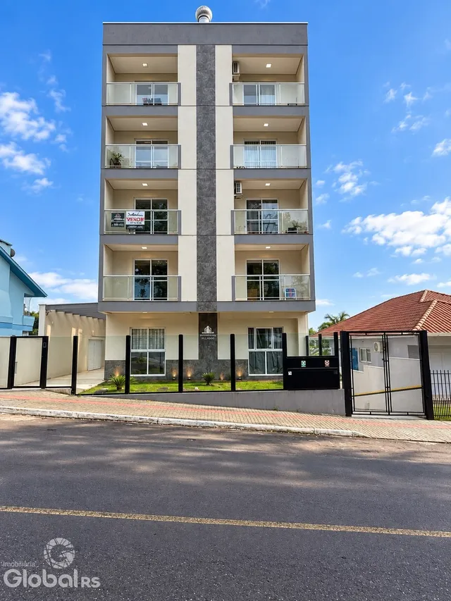 Apartamento com 2 dormitórios