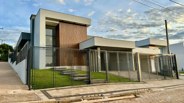Casa com 3 dormitórios, foto 2