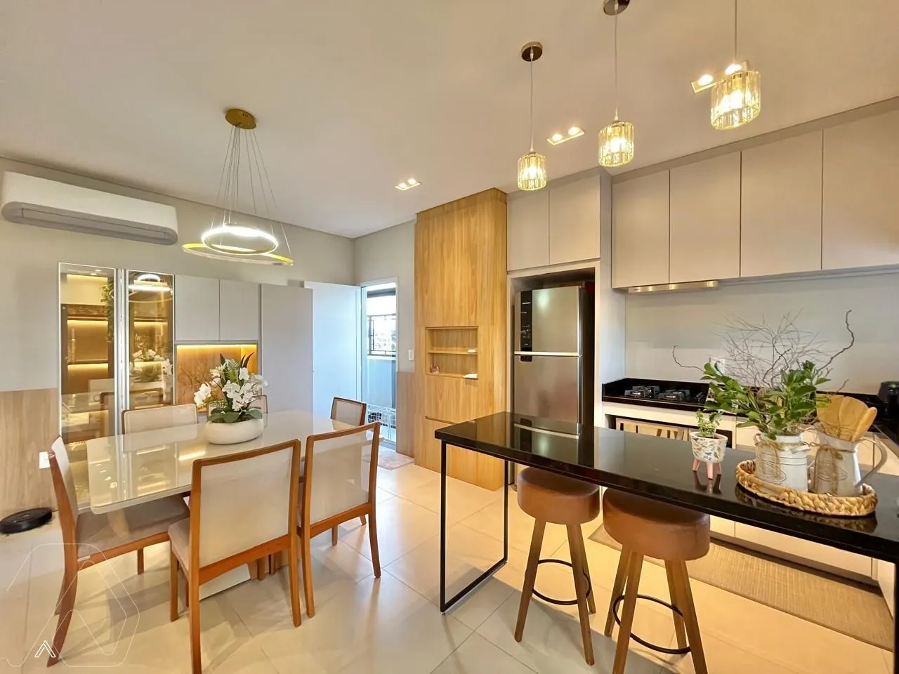 Casa geminada com 3 dormitórios, foto 1