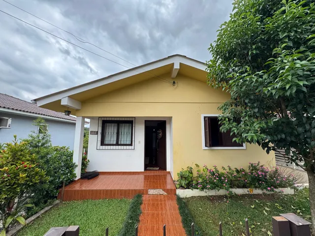 Casa com 3 dormitórios