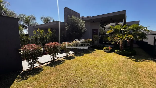 Casa com 3 dormitórios