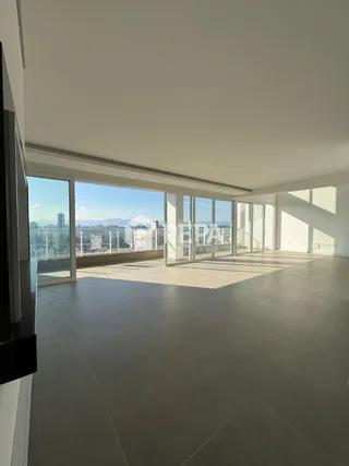 Apartamento com 3 dormitórios, foto 4