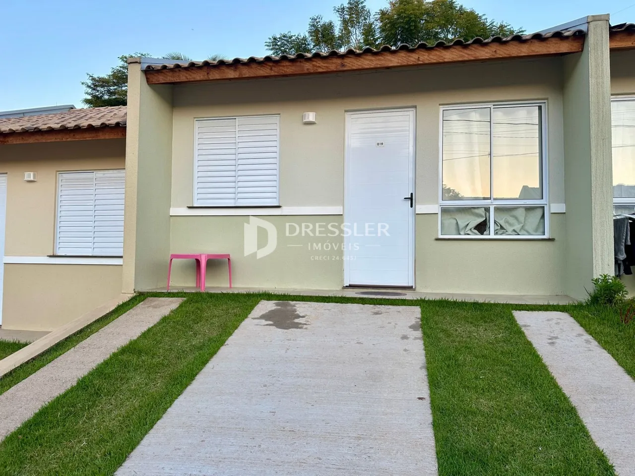 Casa geminada com 2 dormitórios, foto 1