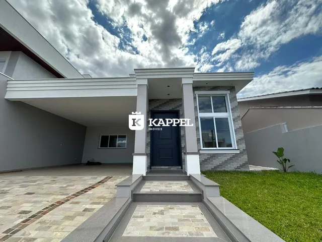 Fachada moderna de uma residência em Lajeado, Brasil.