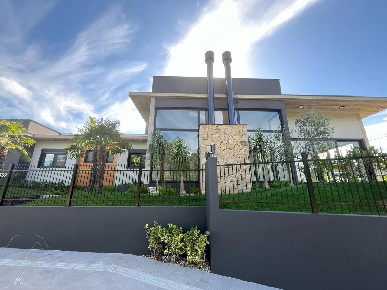 Casa com 3 dormitórios, foto 1